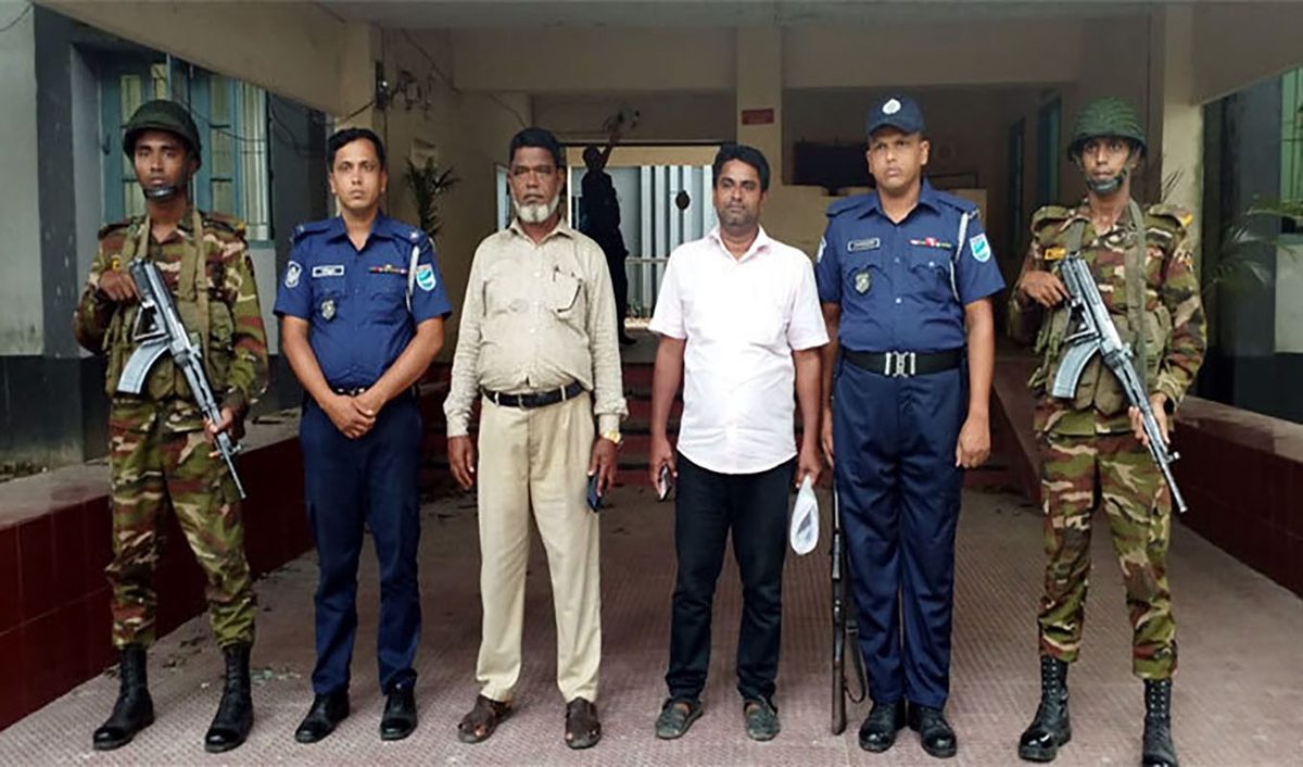 ভিজিএফের চাল নিয়ে বাণিজ্য,ইউপি প্যানেল চেয়ারম্যান-সচিব আটক