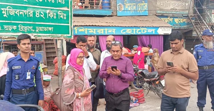 পোকাযুক্ত বেগুন ব্যবহার করে বেগুনি তৈরি, প্রতিষ্ঠানকে জরিমানা