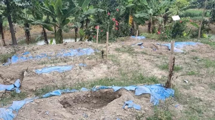 মুন্সিগঞ্জে কবরস্থান থেকে ‘গায়েব’ ৯ কঙ্কাল