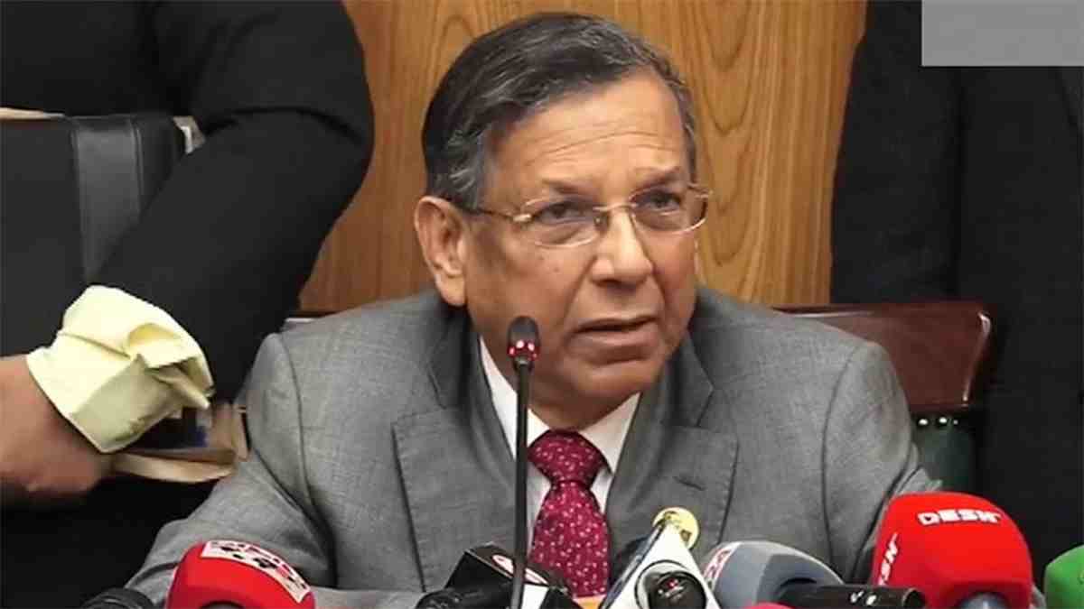 আদালতে কর্মচারী নিয়োগে গুনে গুনে টাকা নিতেন আনিসুল হক