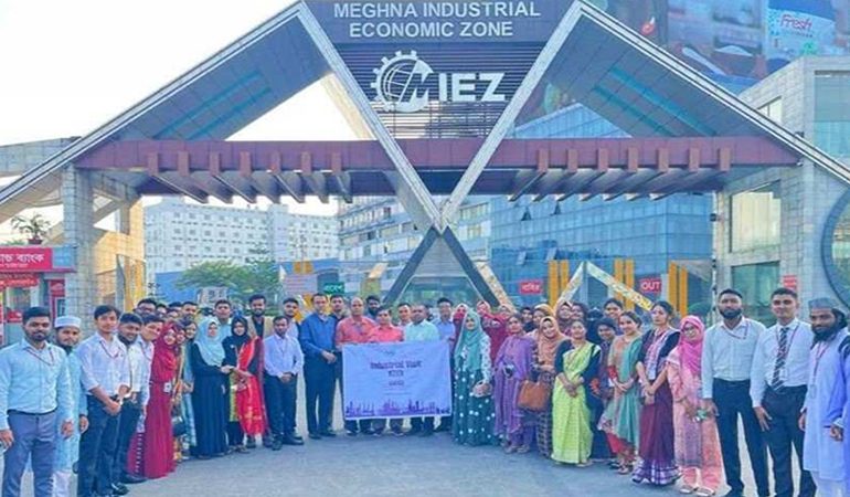 মেঘনা গ্রুপে ইন্ডাস্ট্রিয়াল ট্যুরে জবি মার্কেটিং বিভাগের শিক্ষার্থীরা