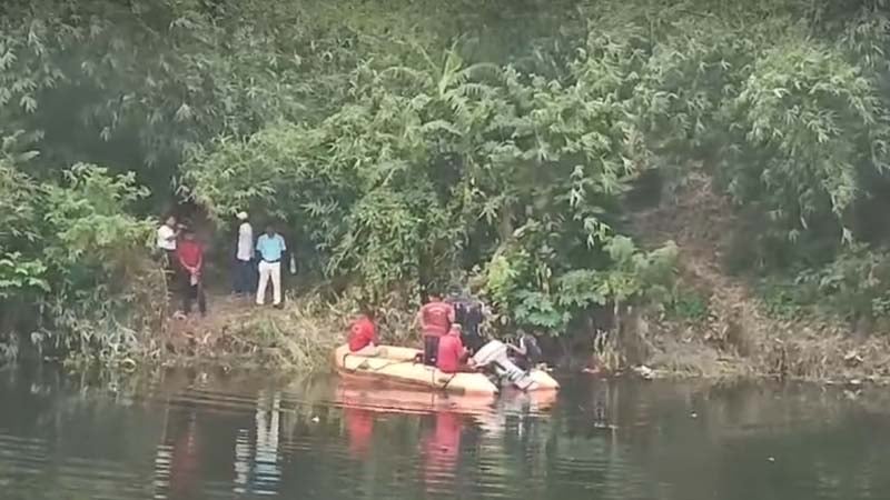 এমপি আনারের দেহাংশের খোঁজে ভারতীয় নৌবাহিনীর অভিযান
