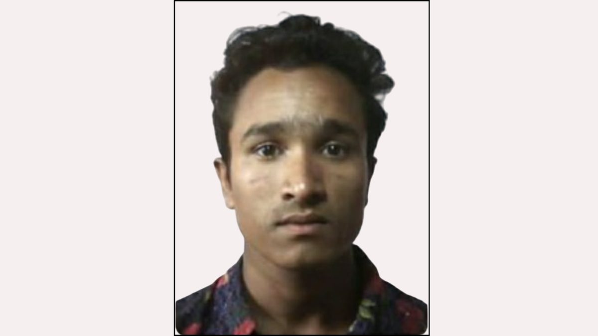 গাজীপুরে ৫ খুন: স্ত্রী-সন্তানদের হত্যা করে স্বজনকে ফোন ফুরকানের