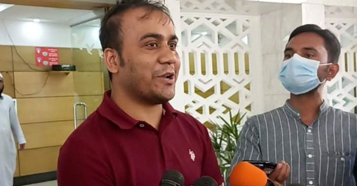 একসঙ্গে দুই চাকরি করবেন দুদকের সেই শরীফ