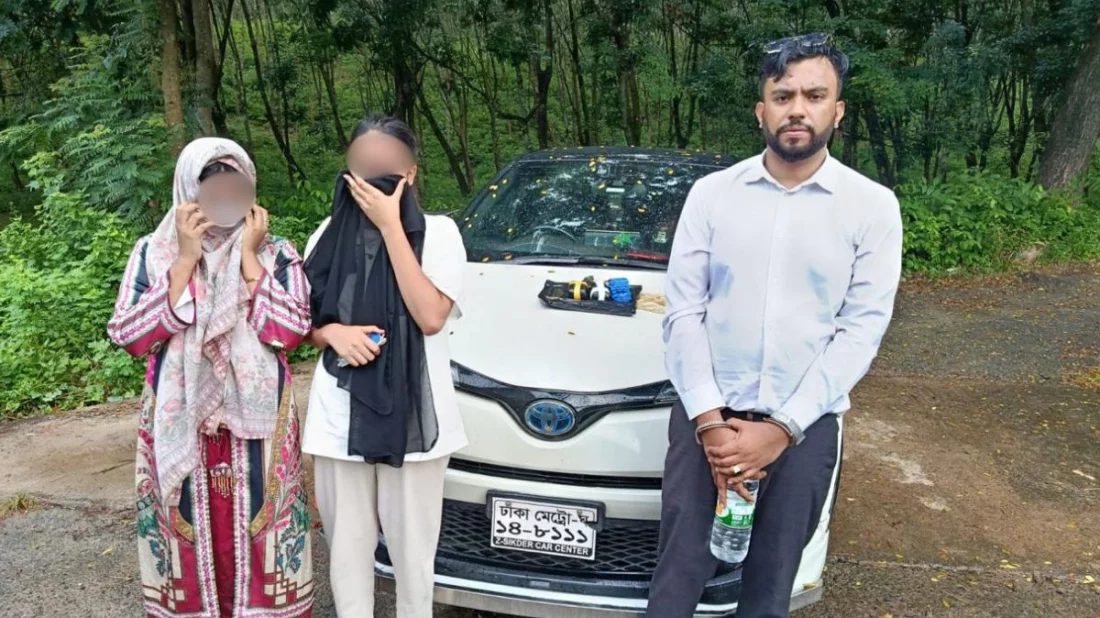 স্বরাষ্ট্র মন্ত্রণালয়ের স্টিকার লাগিয়ে ইয়াবা পাচার, গ্রেপ্তার ৩