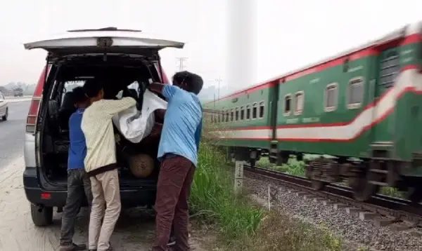 মরদেহ ছাড়তে ১০ হাজার টাকা ঘুস নিলো রেলওয়ে পুলিশ