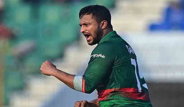 বিসিবির সম্মাননা নেননি সাকিব