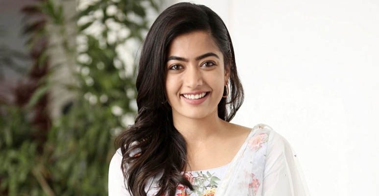 যে কারনে নিষিদ্ধ হতে পারেন রাশমিকা!