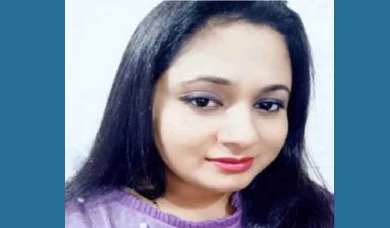 স্বামী টিকটক করতে না দেয়ায় স্ত্রীর আত্মহত্যা
