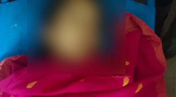 তাপদাহের মধ্যেই চলছে স্কুল ফুটবল টুর্নামেন্ট, হিটস্ট্রোকে শিশু শিক্ষার্থীর মৃত্যু
