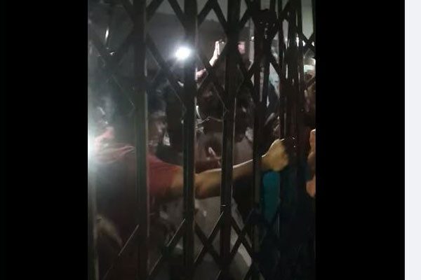 গণঅধিকার পরিষদের কার্যালয়ে তালা