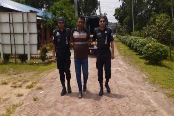 পরকীয়া ও মাদক সেবনে বাধা দেয়ায় স্ত্রীকে হত্যা