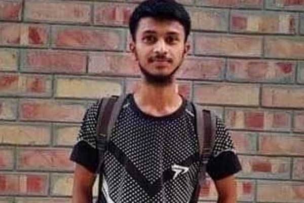 নামাজ আদায়ের পর 'চিরকুট' লিখে শিক্ষার্থীর আত্মহত্যা