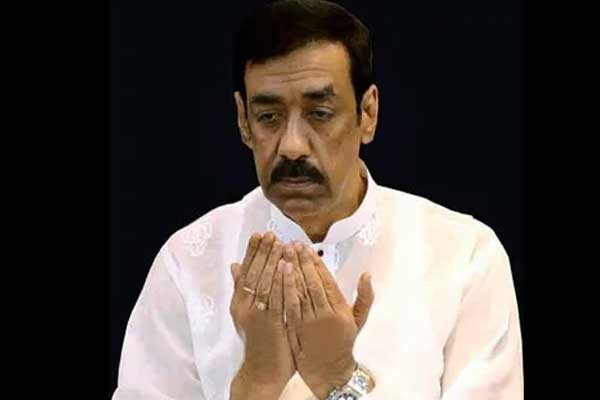 কাবা থেকে শামীম ওসমানের নতুন প্রতিশ্রুতি