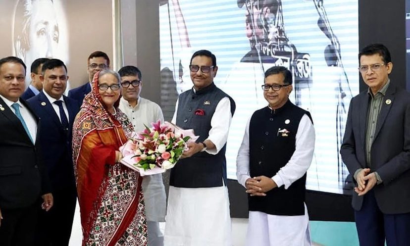 বেলজিয়াম থেকে দেশে ফিরলেন প্রধানমন্ত্রী
