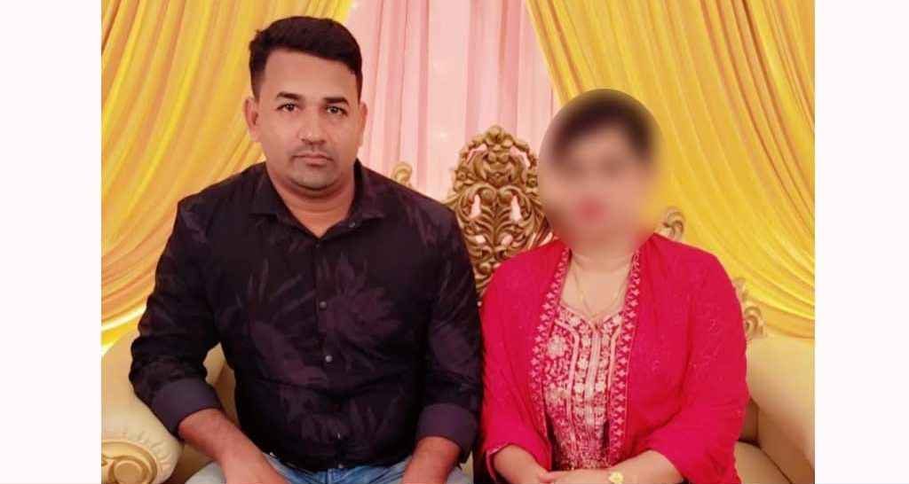ছাত্রলীগ নেতার প্রতারণায় সোনাসহ সব খুইয়ে পথে বসেছেন নারী