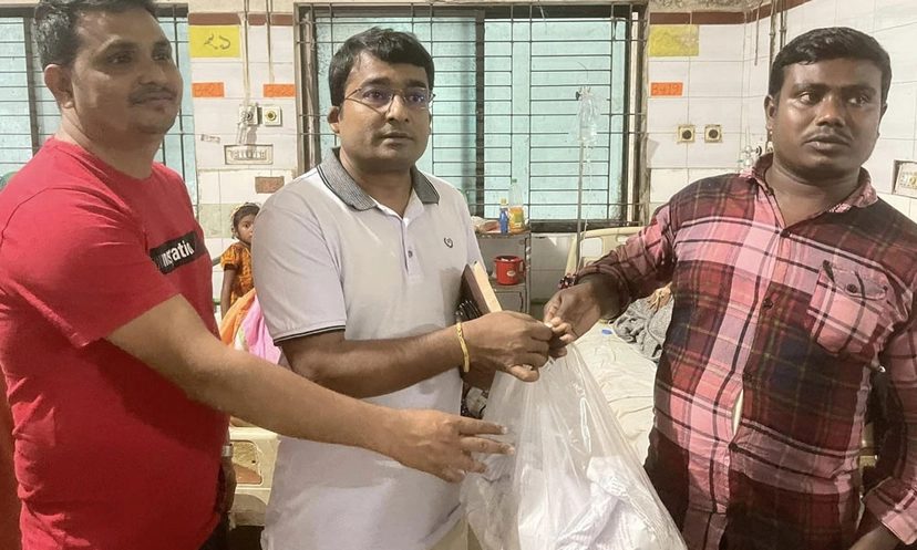 বিয়ের ৯ বছর পর একসঙ্গে তিন সন্তানের জন্ম