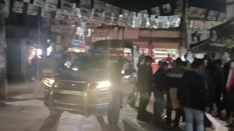 নারায়ণগঞ্জে নৌকা সমর্থিত দু’গ্রুপের সংঘর্ষে আহত ৮, আটক ১০