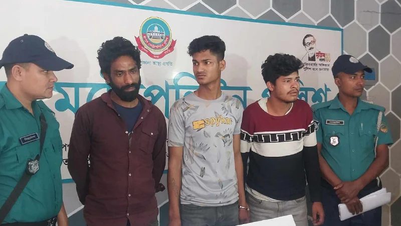 বেরোবি শিক্ষার্থীকে অপহরণ ও মুক্তিপণ আদায়ের ঘটনায় আটক ৩