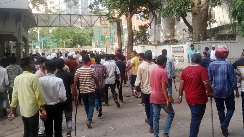 জরুরি বৈঠকের পর যে সিদ্ধান্ত নিলো ঢাকা বিশ্ববিদ্যালয়