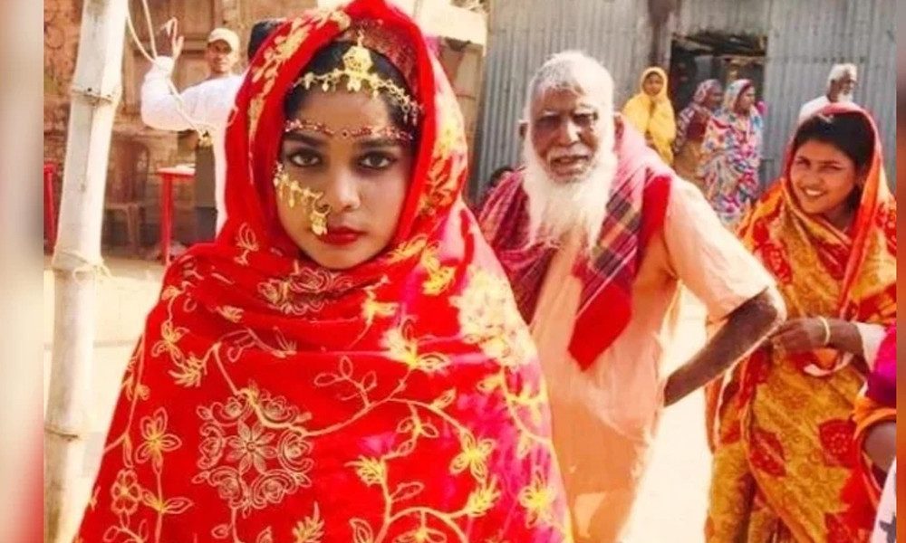 মাসুদ রানার প্রেমের টানে বাংলাদেশে শাবনুর