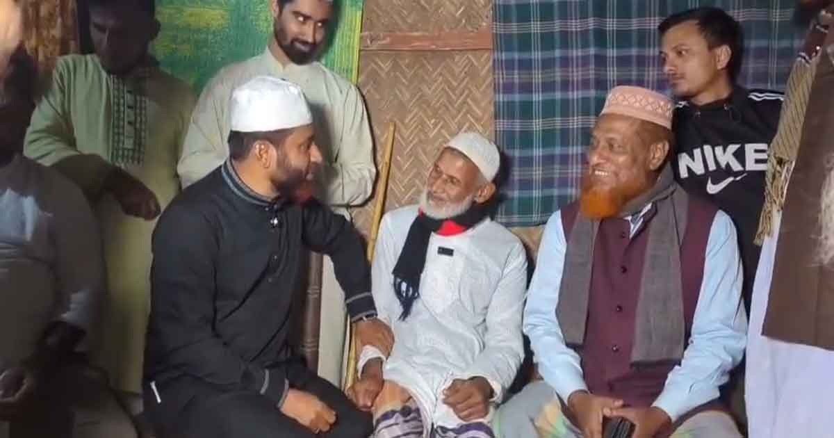 ওমরাহ করানোর প্রলোভন দেখিয়ে ভোট চাচ্ছেন জামায়াত প্রার্থী