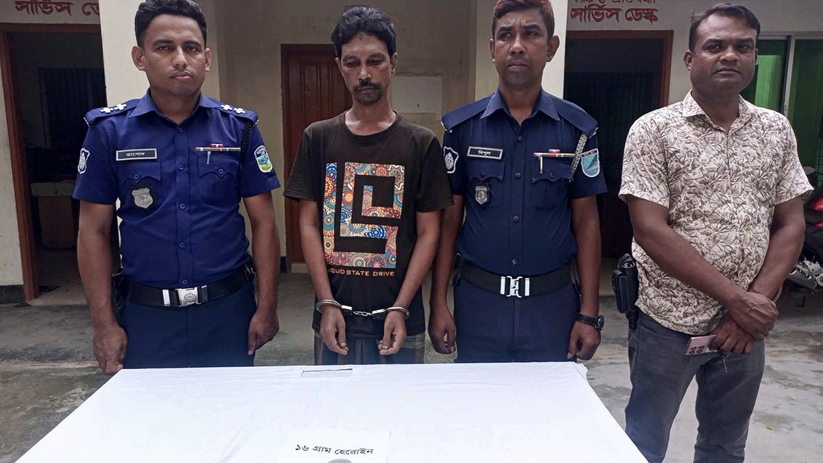 জামালপুরে ১৯ মামলার পলাতক আসামি শিপন গ্রেফতার