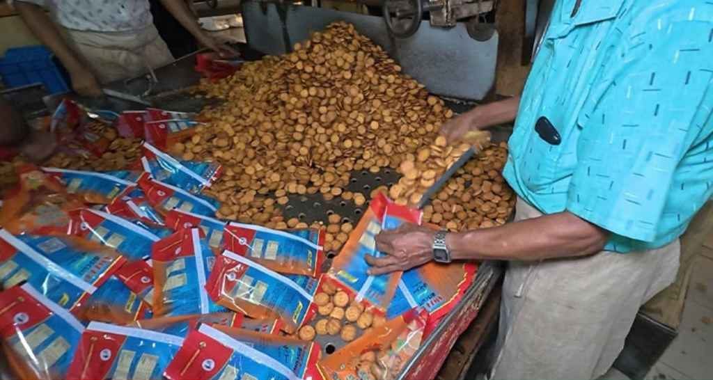 ওজনে কম দেওয়ায় নাবিস্কো বিস্কুট ফ্যাক্টরিকে জরিমানা
