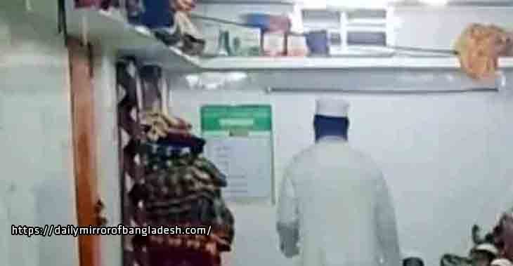 রায়পুরে মাদ্রাসাছাত্রকে বলাৎকার,২ শিক্ষক আটক