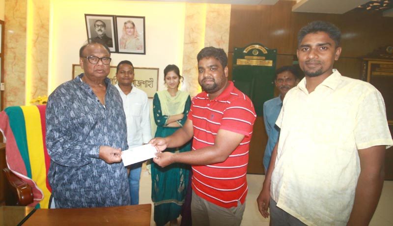 রাজশাহীতে এডিবি উন্নয়ন প্রকল্পের চেক বিতরণ