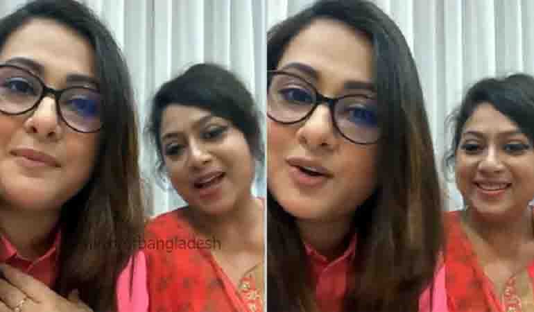 আমাদের মধ্যে ফুলের সম্পর্ক : শাবনূর-পূর্ণিমা
