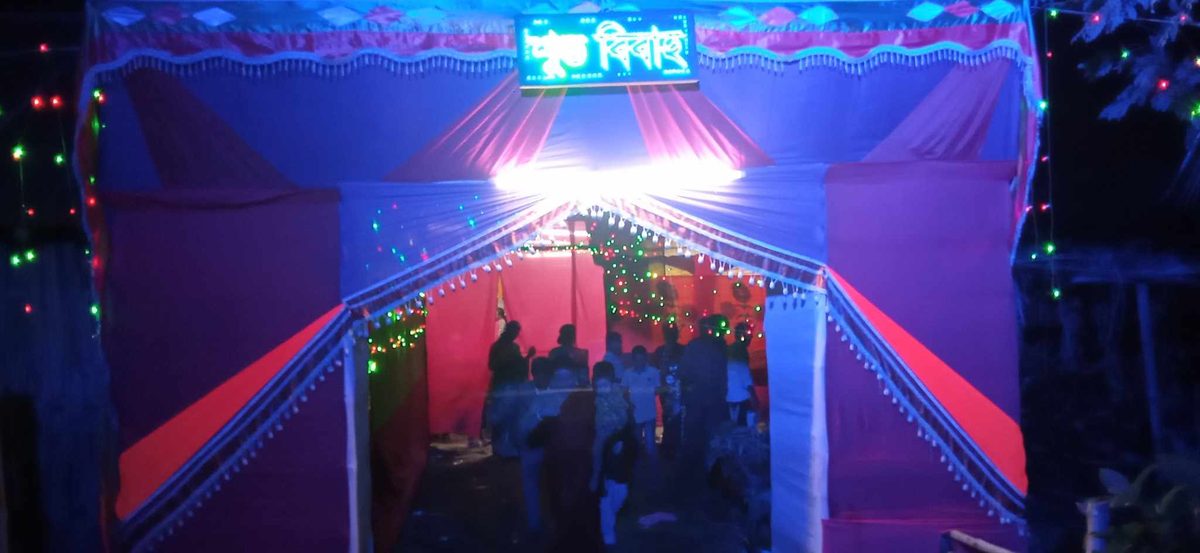 বিয়ে বাড়িতে বাজির আঘাতে ৩ জন বরযাত্রী আহত