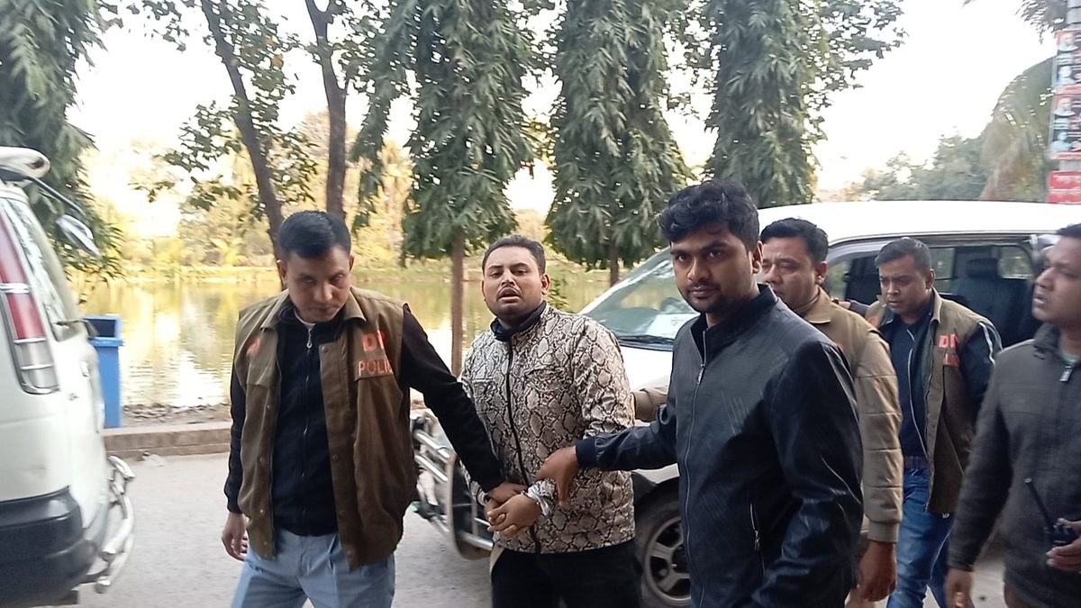 কুষ্টিয়ায় মিলন হত্যা মামলায় ছাত্রলীগ নেতা রিমান্ডে