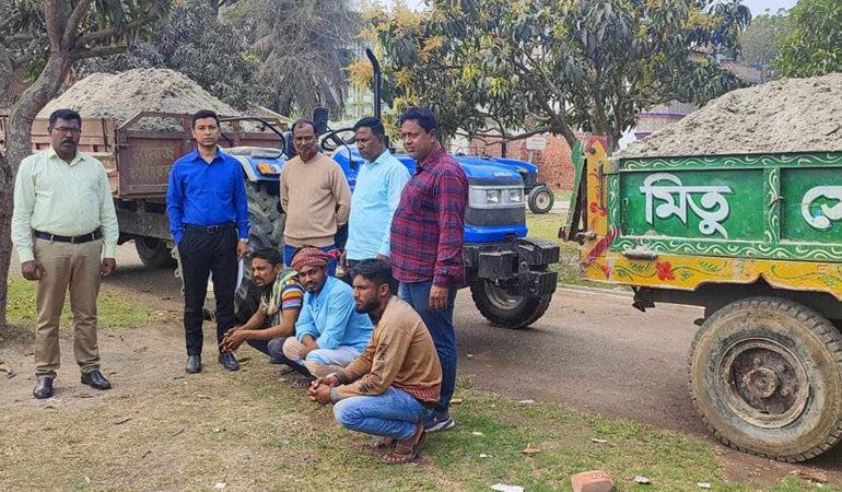 কুমারখালীতে অবৈধভাবে বালু উত্তোলনের দায়ে ৩ জনকে কারাদণ্ড