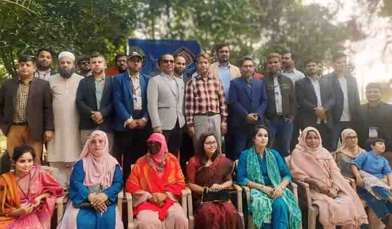 আনন্দ আড্ডায় সাস্টিয়ান জামালপুরের মিলন মেলা