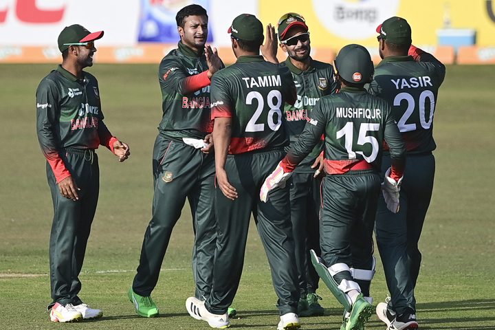 ভারতের বিপক্ষে টাইগারদের দল ঘোষনা