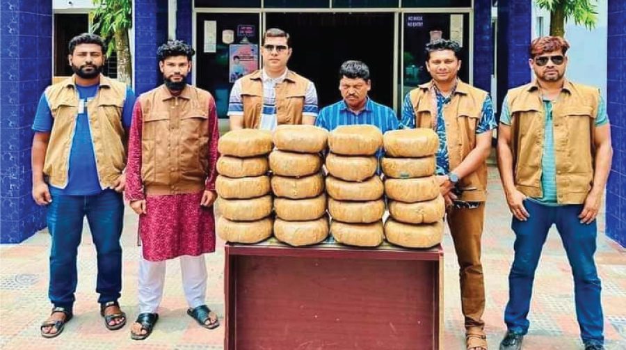 মেলান্দহে ৪০ কেজি গাজাঁসহ ইউপি সদস্য গ্রেপ্তার