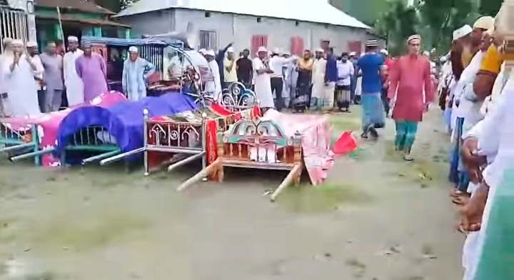 গোসলে নেমে গৃহবধূসহ নিহত ৪ জনের পাশাপাশি দাফন সম্পন্ন