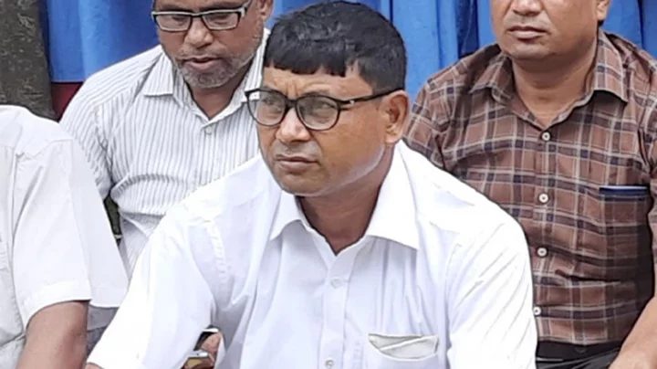 কুড়িগ্রামে গলায় ফাঁস নিয়ে স্কুল শিক্ষকের আত্মহত্যা