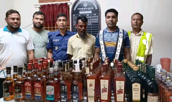 দেওয়ানগঞ্জে বিদেশি মদসহ মাদক কারবারি আটক