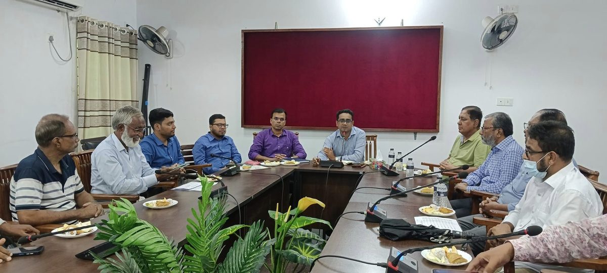 কুষ্টিয়ায় দুর্নীতি প্রতিরোধ কমিটির সদস্যদের সঙ্গে নতুন উপ-পরিচালকের মতবিনিময়