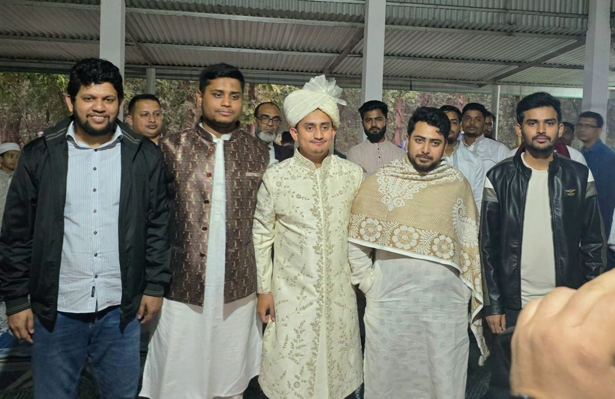 বিয়ে করলেন সারজিস আলম