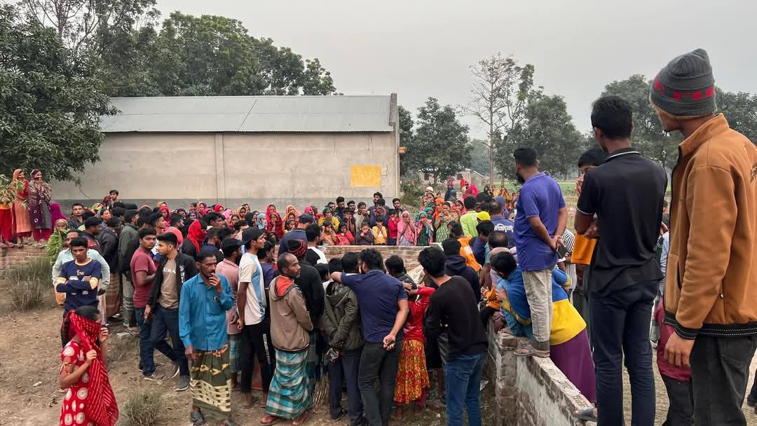 কুষ্টিয়ায় ভ্যান চালকের বস্তাবন্দী মরদেহ উদ্ধার