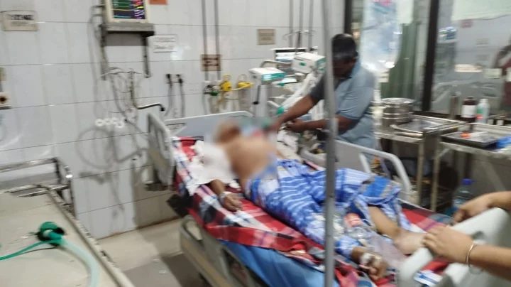 লিফট থেকে পড়ে আহত ঢাবি কর্মকর্তার মৃত্যু