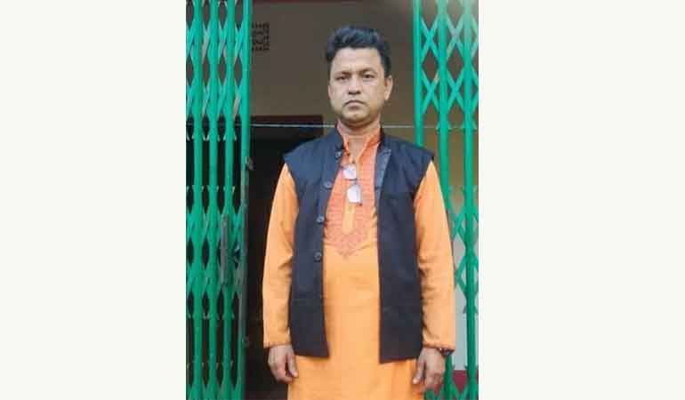 ভোটকেন্দ্রে ‘অস্ত্র’ নিয়ে যেতে বললেন ইউপি সদস্য