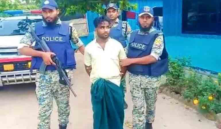 রোহিঙ্গা ক্যাম্পে পুলিশের সাথে আরসার গোলাগুলি, নিহত ২