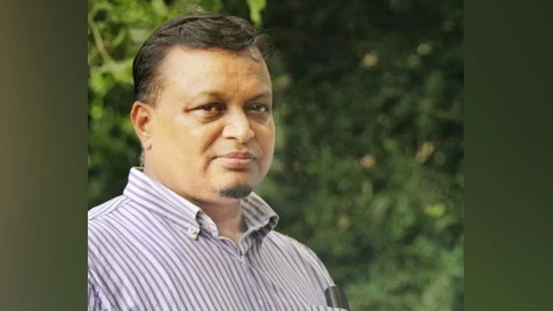 হাঁটতে বেরিয়ে ট্রেনের ধাক্কায় আ. লীগ নেতা নিহত