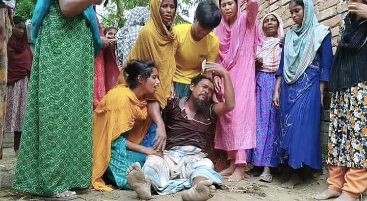 জীবিকার শেষ সম্বল হারিয়ে নিঃস্ব কৃষক