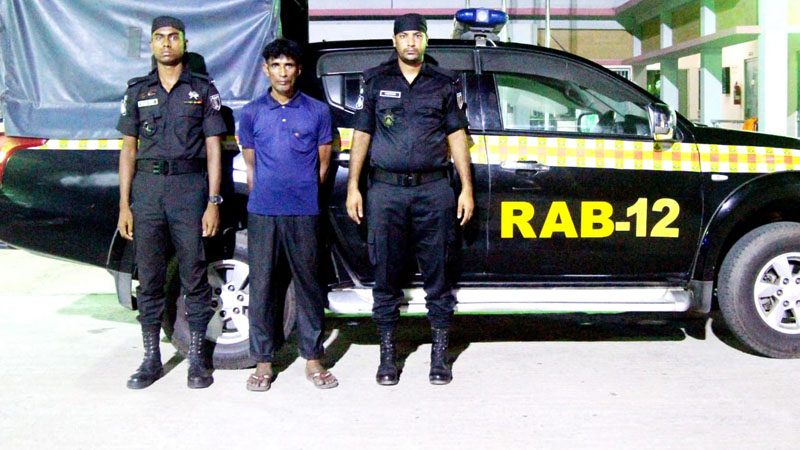 সিরাজগ‌ঞ্জে সাজাপ্রাপ্ত পলাতক আসামি গ্রেফতার
