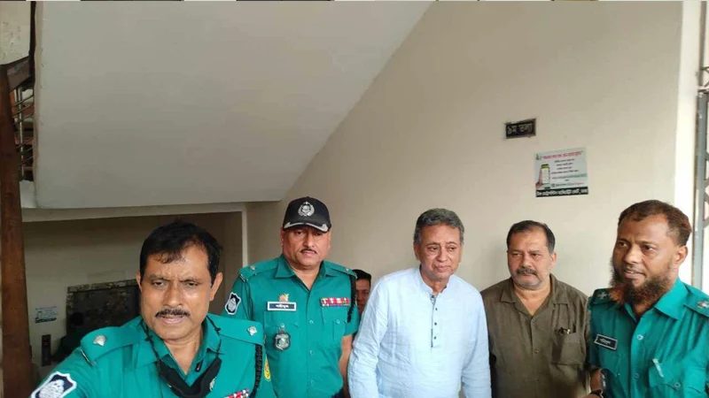 আমীর খসরু ও স্বপন ৬ দিনের রিমান্ডে